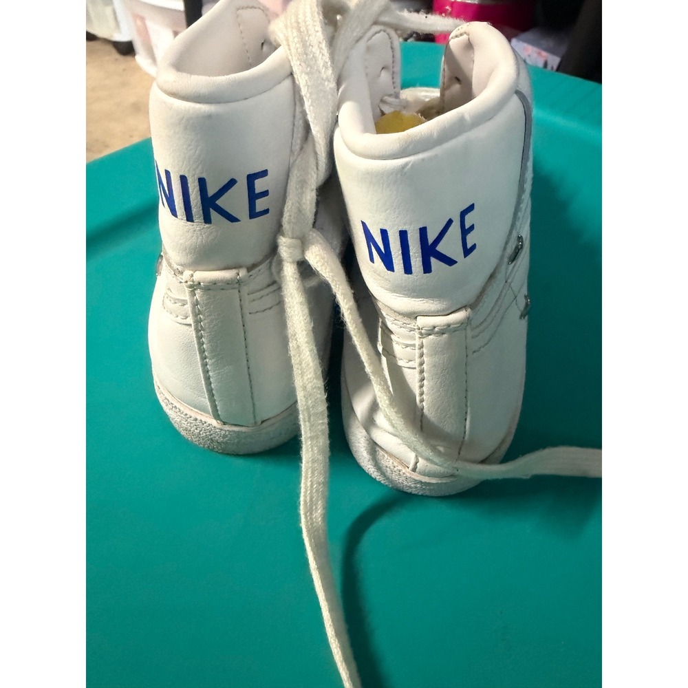 Nike Blazer Mid 77 Vintage White Leather Blue Logo CZ4627-100 Womens 8.5 - Picture 3 of 7